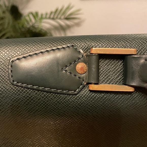 Louis Vuitton Briefcase authentic vintage LV Green Epi Briefcase Rare LV Bag 💼 - Picture 8 of 13